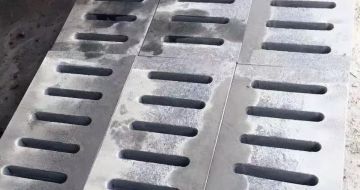威海 芝麻灰石材沟盖板