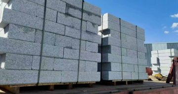 威海 路沿石装车出货