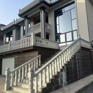 威海 芝麻白别墅阳台栏杆，楼梯栏杆