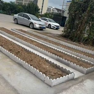 威海 花边石、花围石、花园石安装效果