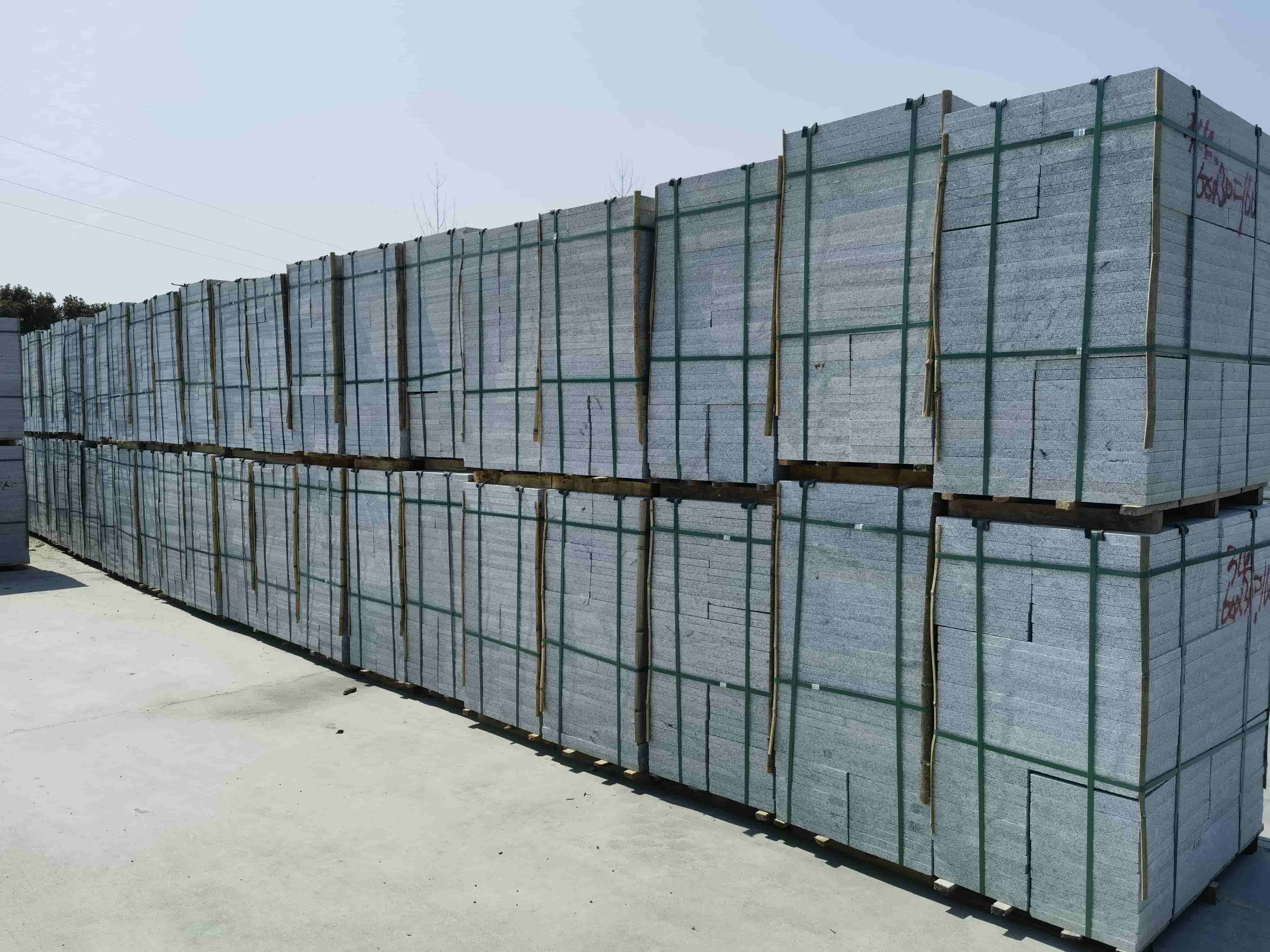 威海芝麻白火烧300*600处理价：3公分23元，5公分28元