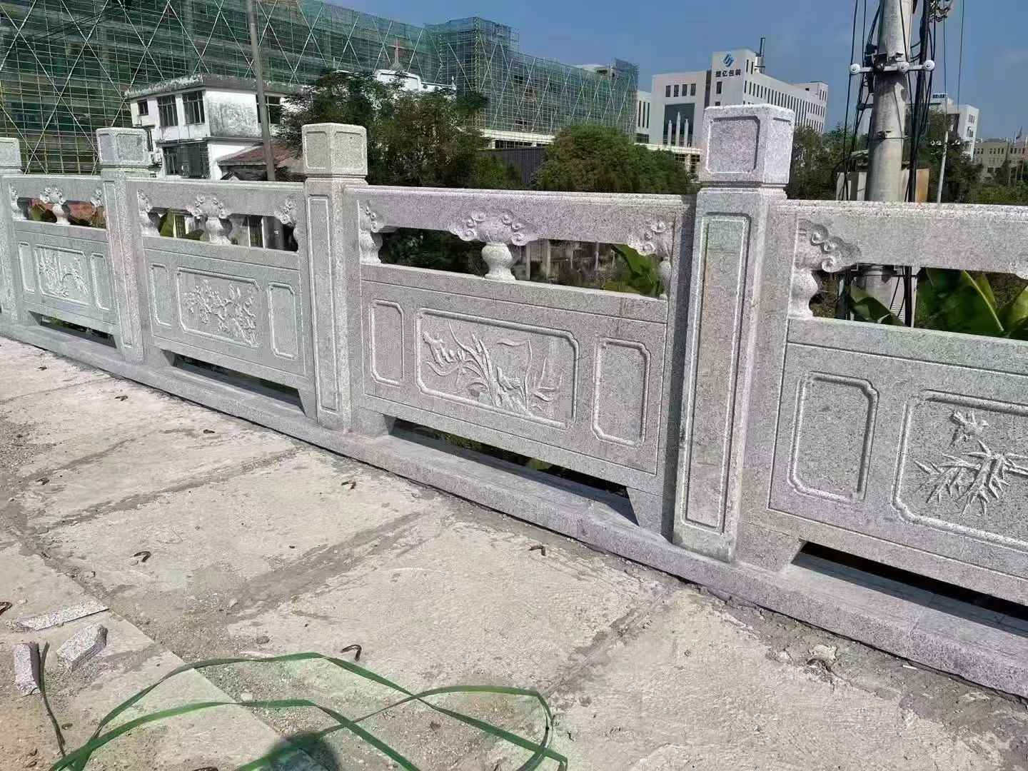 威海 芝麻白栏杆