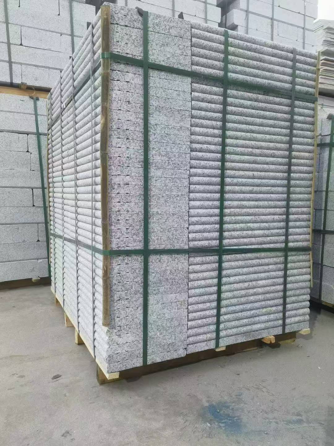 威海 芙蓉白3公分厚磨圆边、拉槽，楼梯踏步