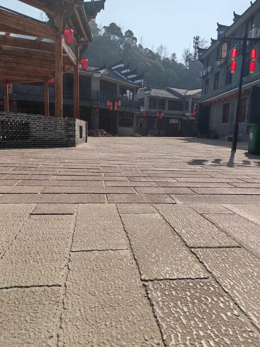 威海仿古石铺装效果