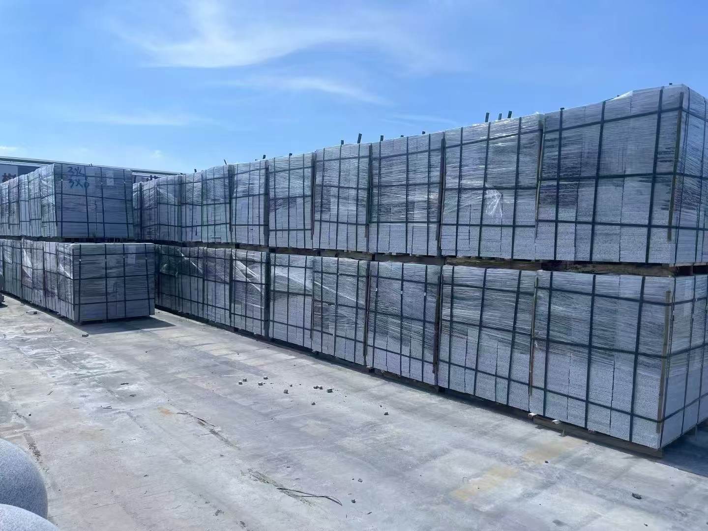 威海 芝麻白火烧成品300*600地铺料，大量现货，物美价廉