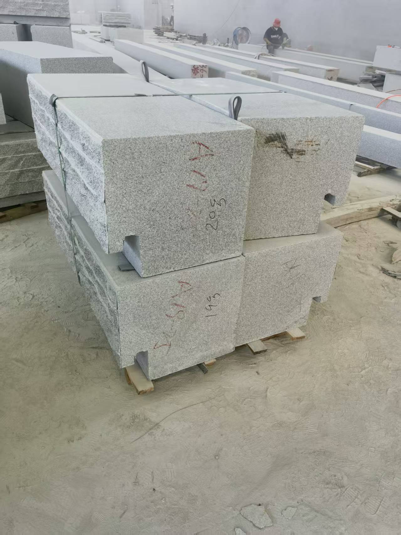 威海 整石坐凳打包