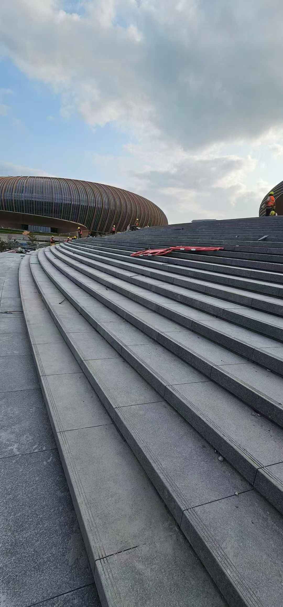 威海 弧形整石台阶铺装效果图