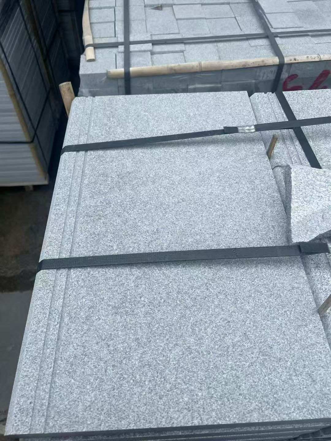 威海 芝麻灰火烧面拉槽台阶