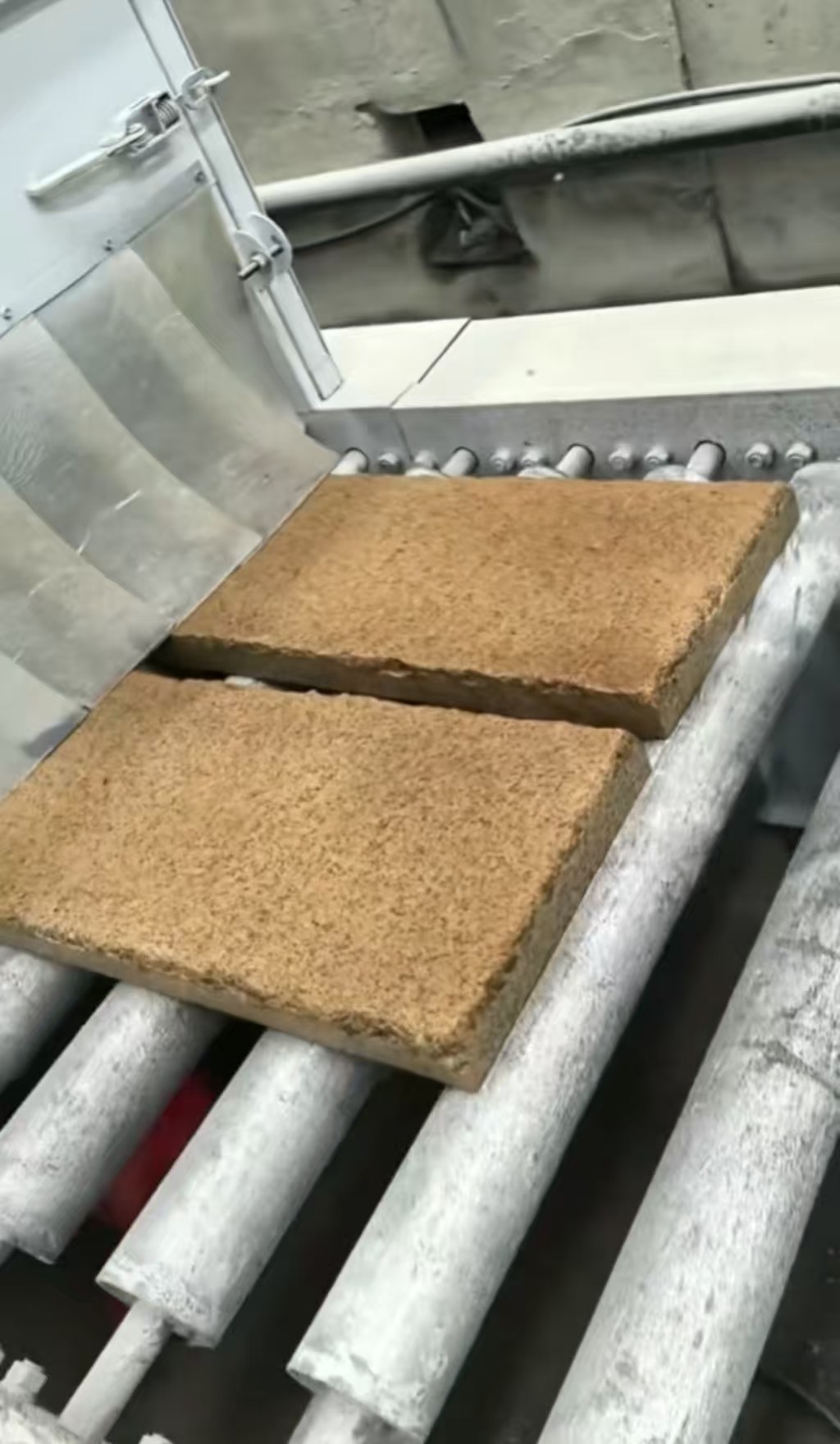 威海 仿古石流水线生产，各种颜色可定制