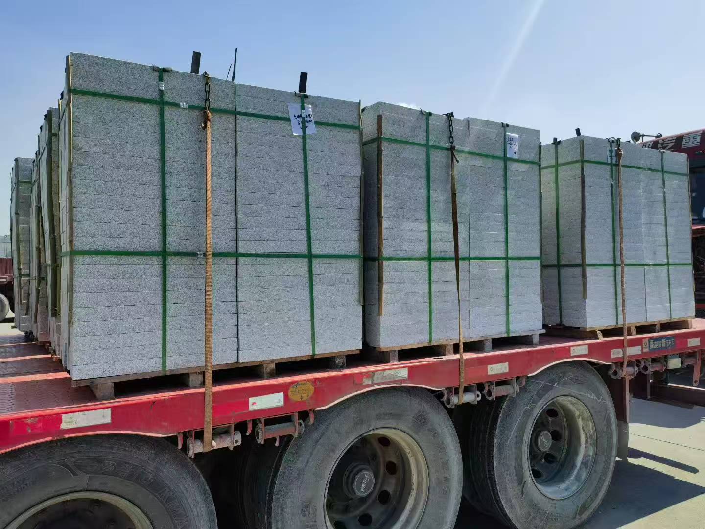 威海 芝麻白花岗岩地铺石