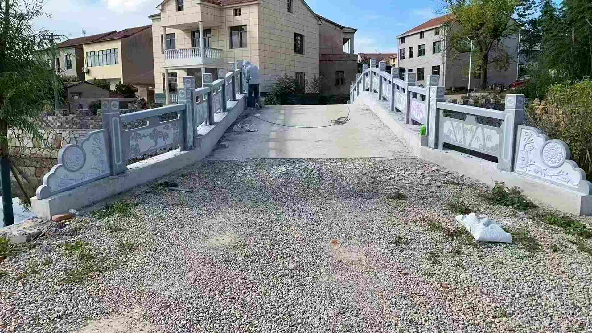 威海 芝麻灰花岗岩桥栏杆